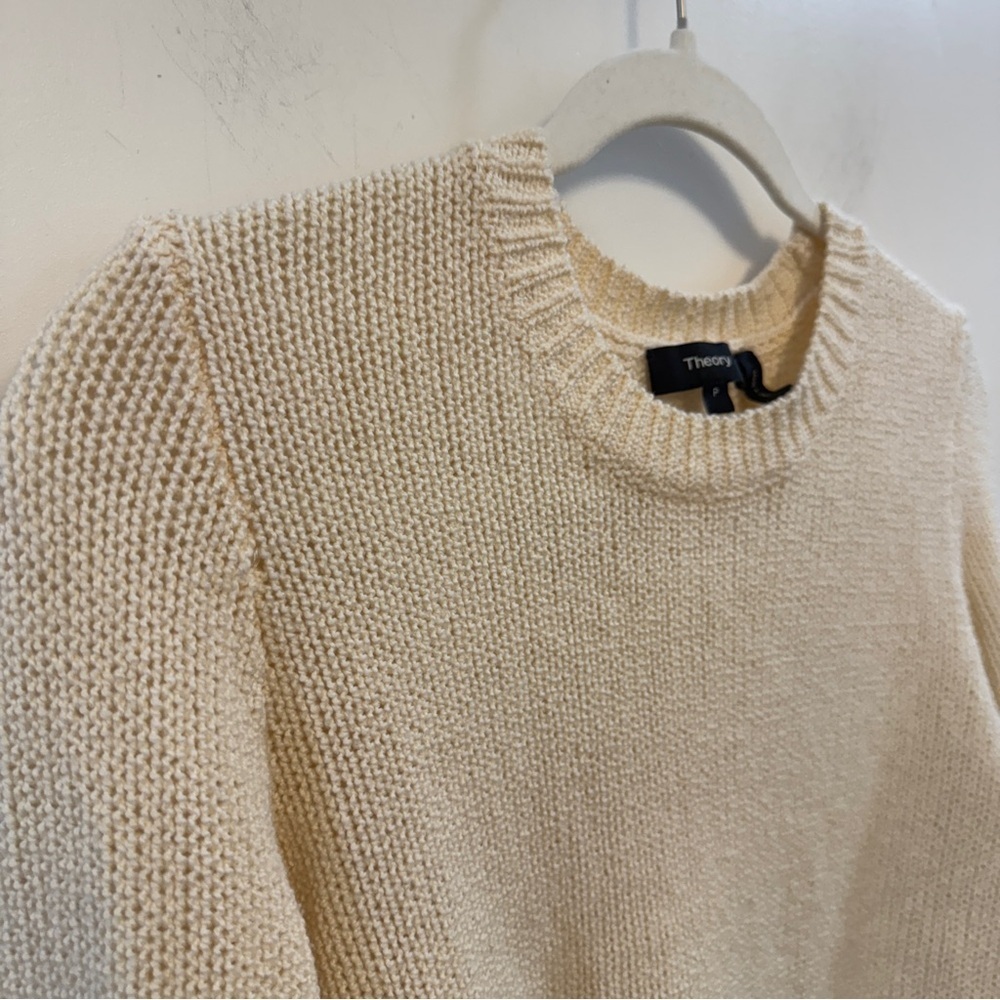 THEORY | cream 100% merino wool  knit crew neck sweater - Picture 4 of 6